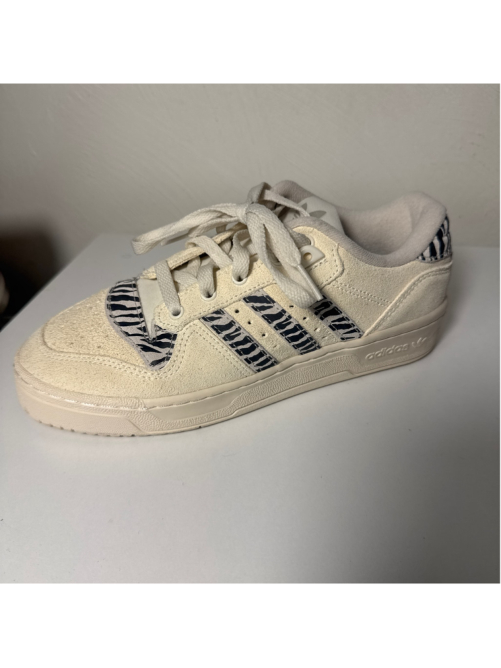 Size 8 Women's Adidas Originals Rivalry off white suede zebra print EG9003 HTF